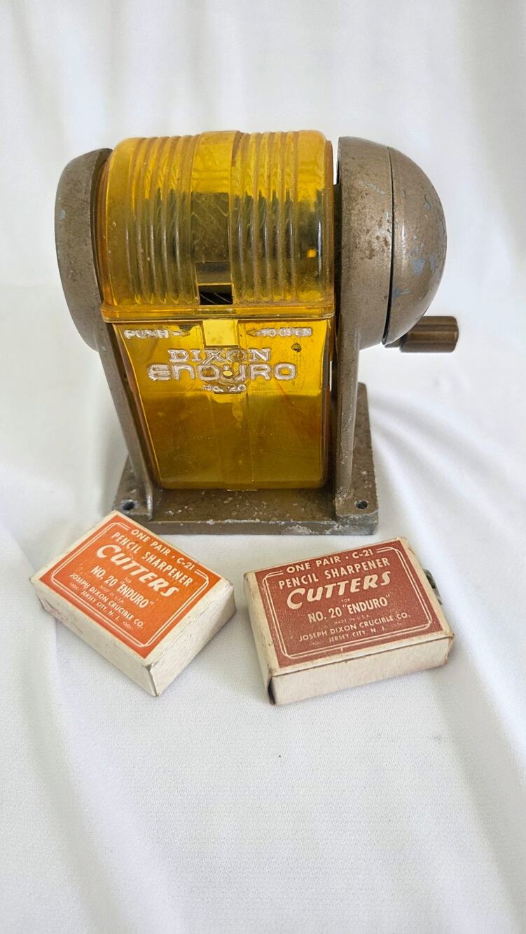 Vtg Dixon Enduro No. 20, Manual Pencil Sharpner